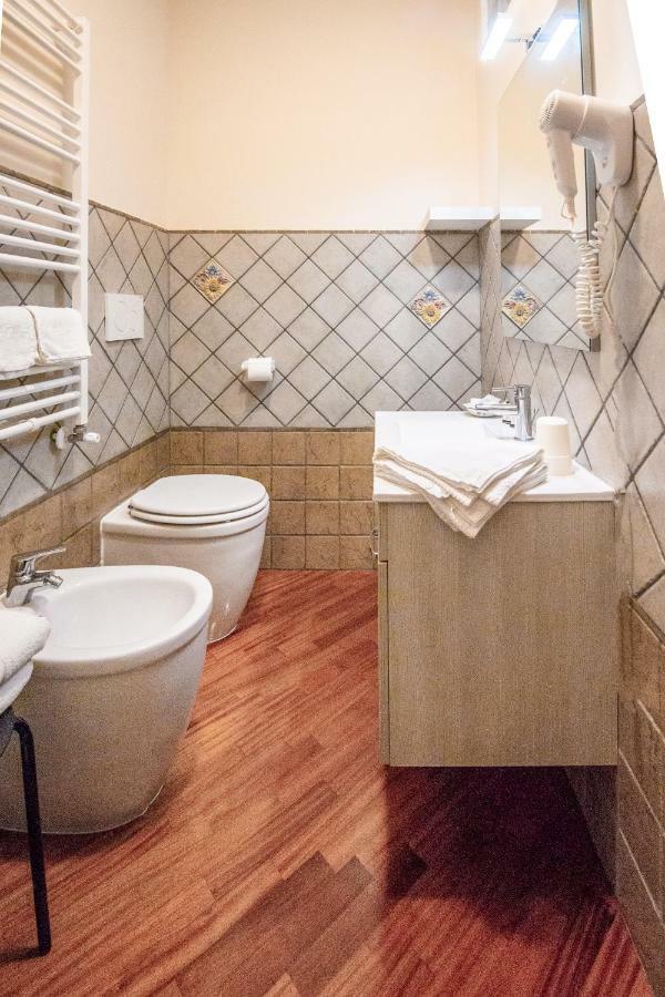 Il Bacio E La Nocciola Bed and Breakfast Labico Buitenkant foto